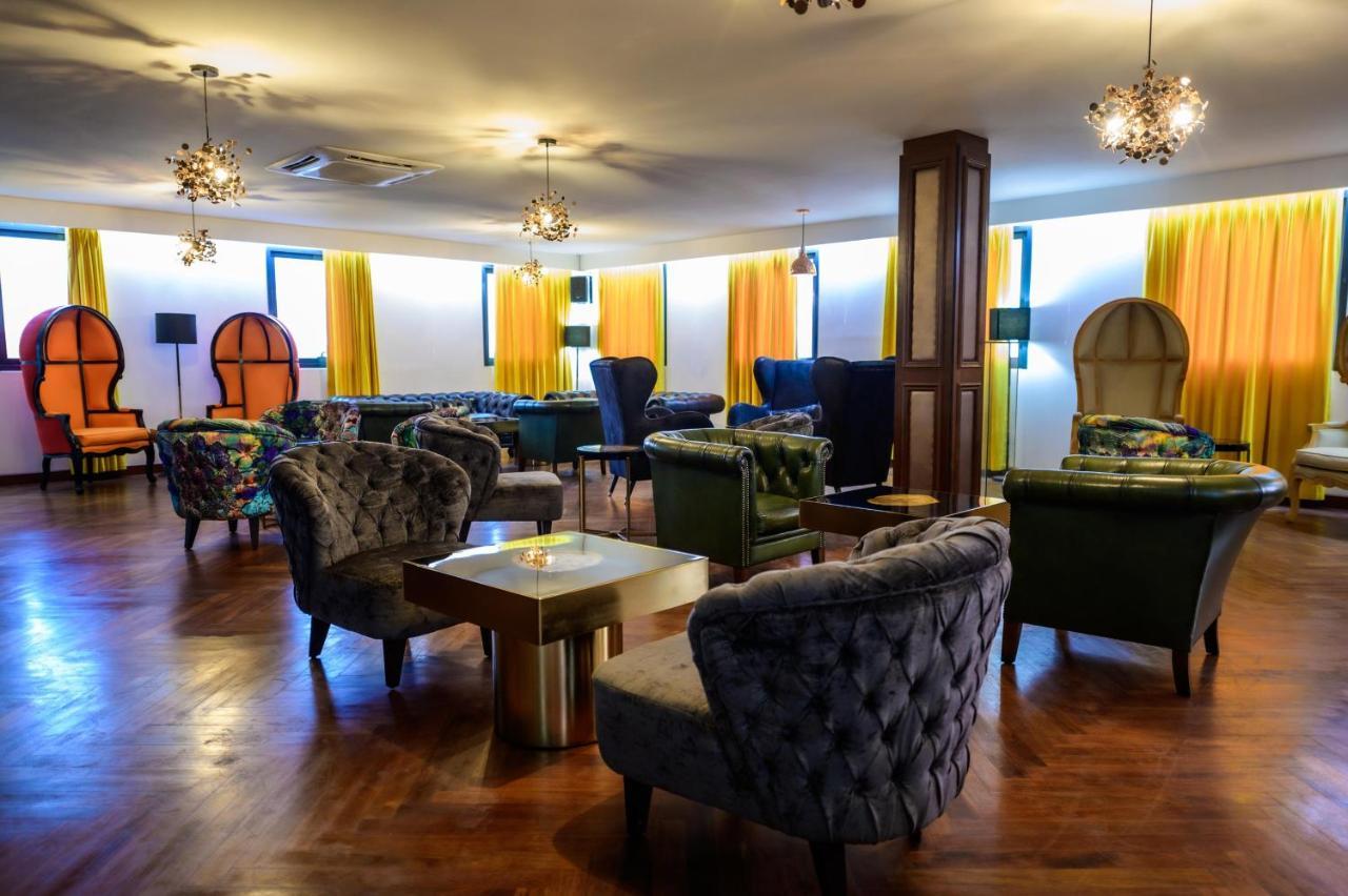 מאהאג'נגה Baobab Tree Hotel & Spa מראה חיצוני תמונה