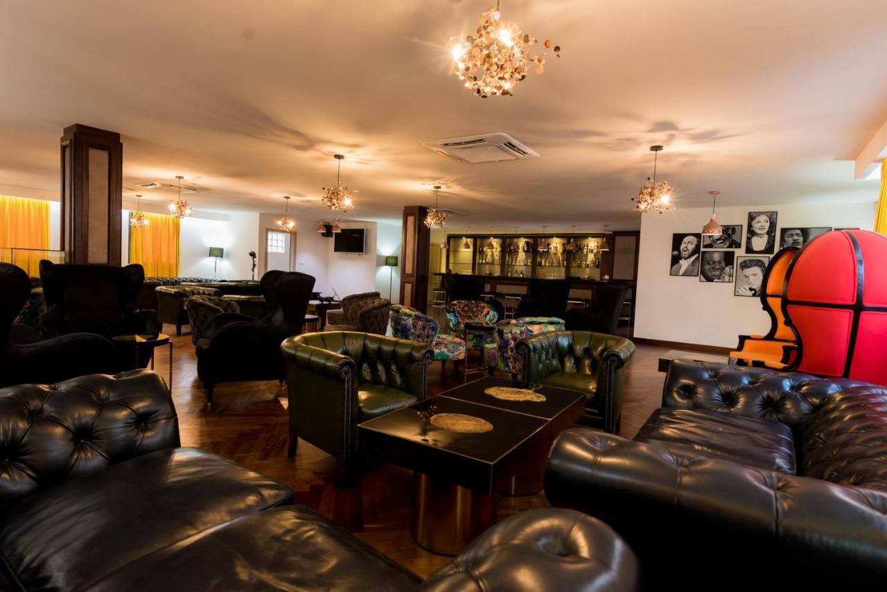 מאהאג'נגה Baobab Tree Hotel & Spa מראה חיצוני תמונה