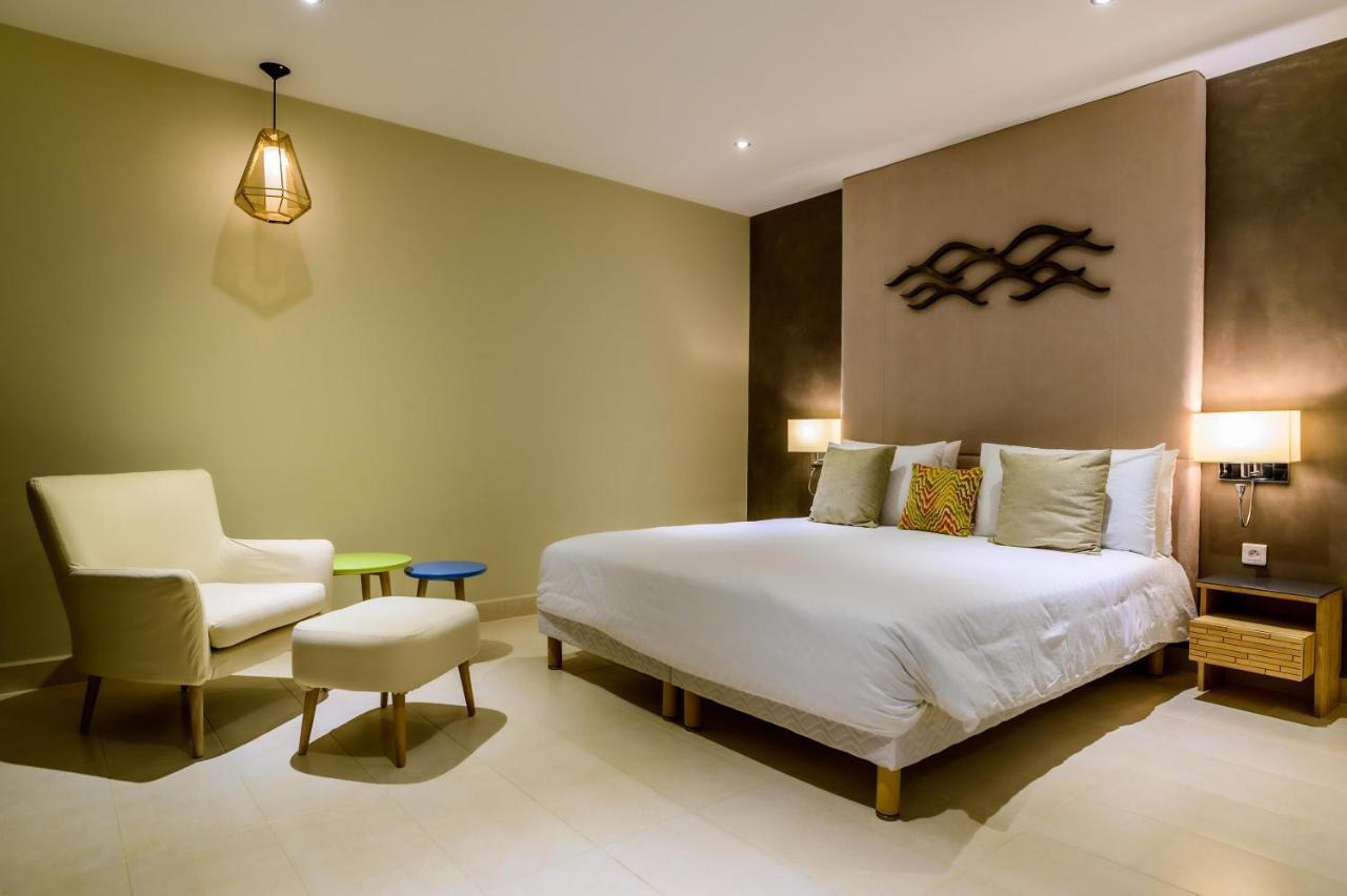 מאהאג'נגה Baobab Tree Hotel & Spa מראה חיצוני תמונה