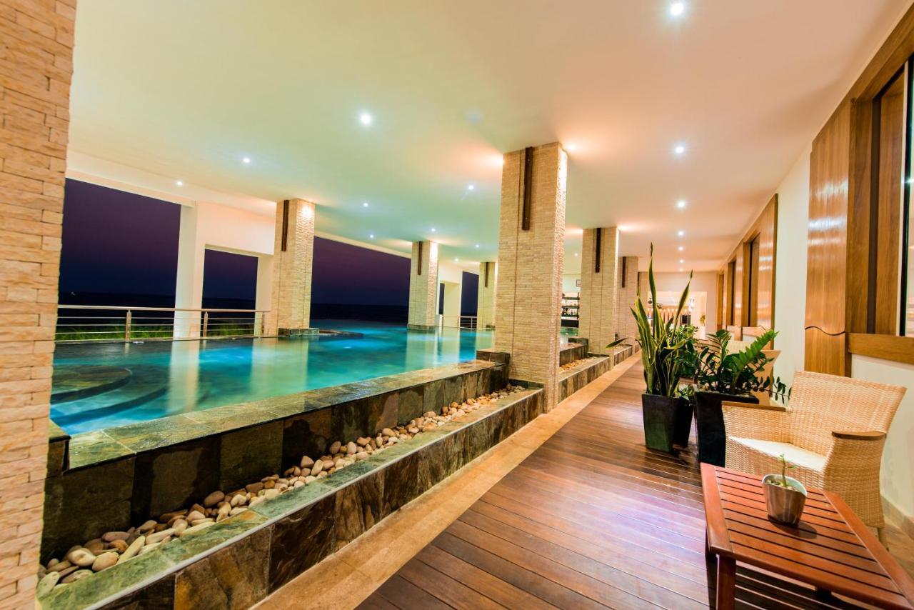 מאהאג'נגה Baobab Tree Hotel & Spa מראה חיצוני תמונה